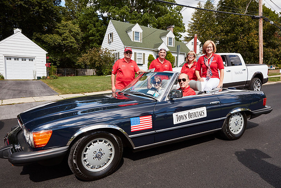 PARADE_4067