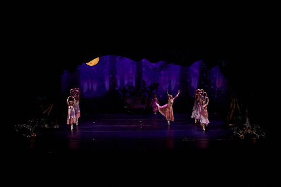20220514_Argenis_Apolinario_MidSummer_1st_08358