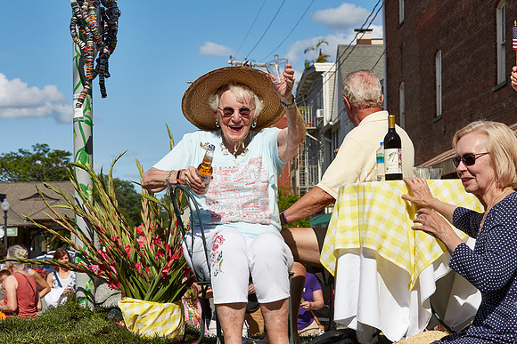 PARADE_4539