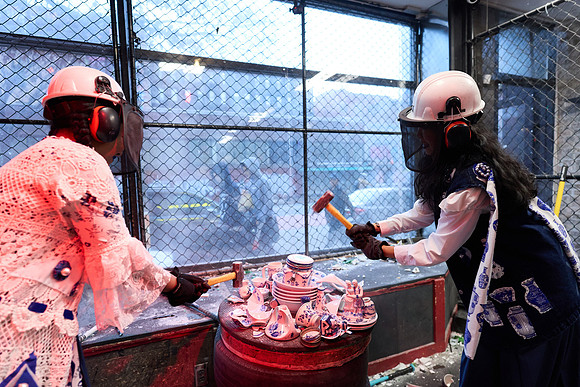2026_03_22_Argenis_Apolinario_Broken_China_Rage_6877