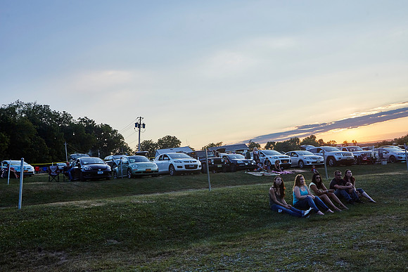 DriveIn_0151