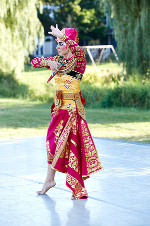 Noopur_1185