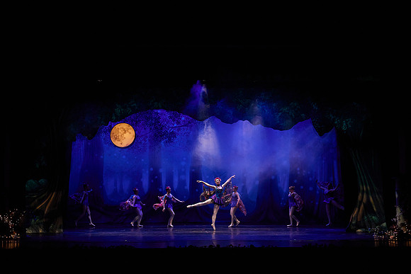 20220514_Argenis_Apolinario_MidSummer_2nd_28449