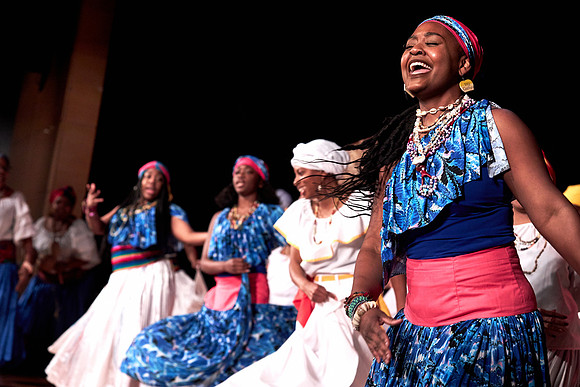 Luz F. Soliz and Wabafu Dance Company at Casita Maria 2020