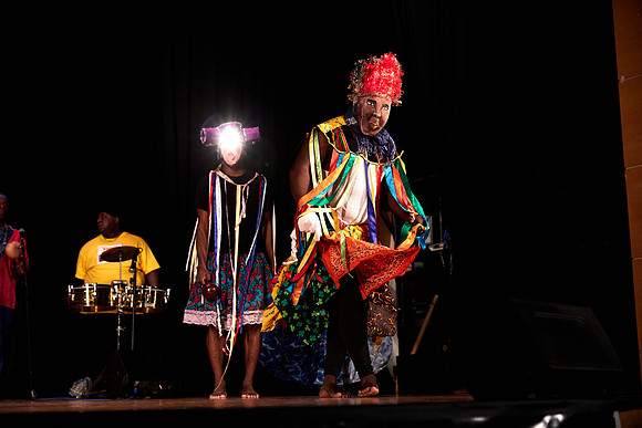 Luz F. Soliz and Wabafu Dance Company at Casita Maria 2020