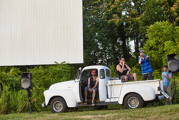DriveIn_0129