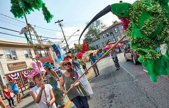 PARADE_4615