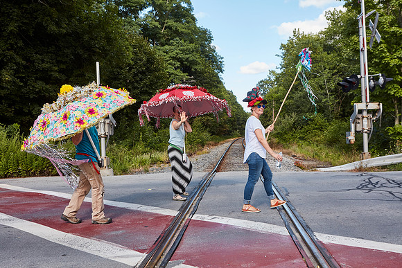 PARADE_4885