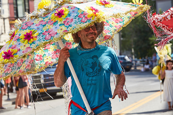PARADE_4591
