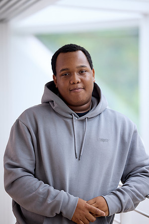 2024_09_27_Argenis_Apolinario_Socrates_Portraits_Logan_4331