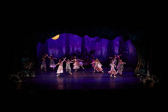 20220514_Argenis_Apolinario_MidSummer_1st_07535